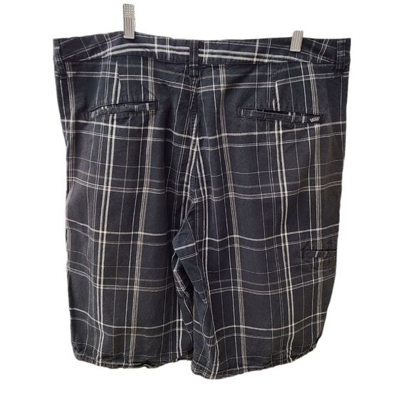 Men's Vans Board Shorts size 38 - Picture 3 of 5